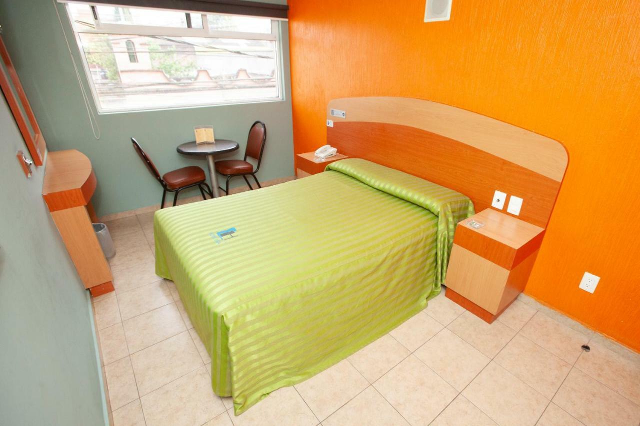 Hotel Lira - Solo Adultos Мехіко Екстер'єр фото
